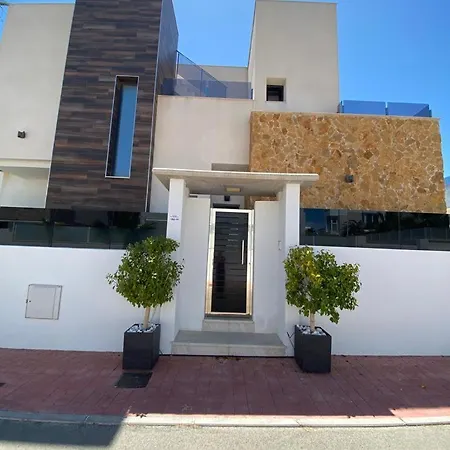 Villa современный дом с бассейном *